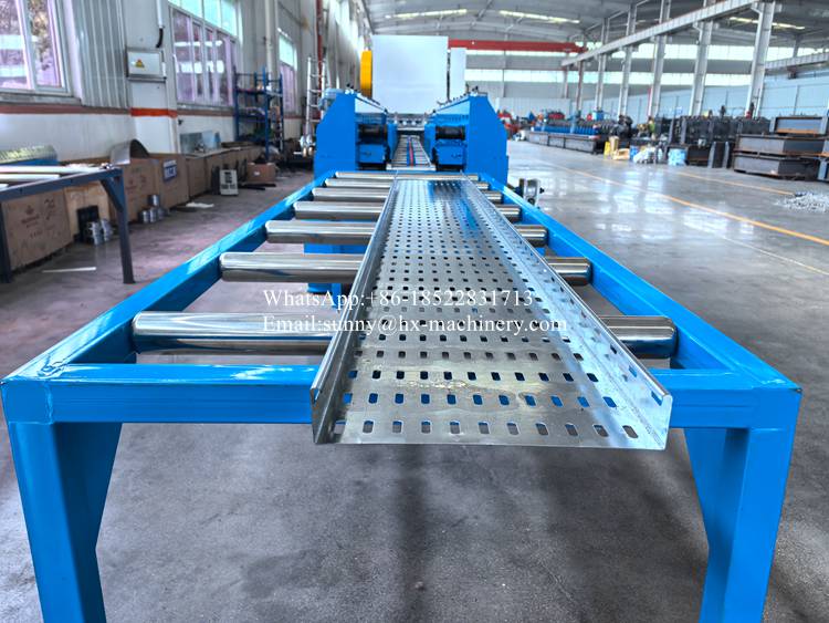 Cable tray roll former