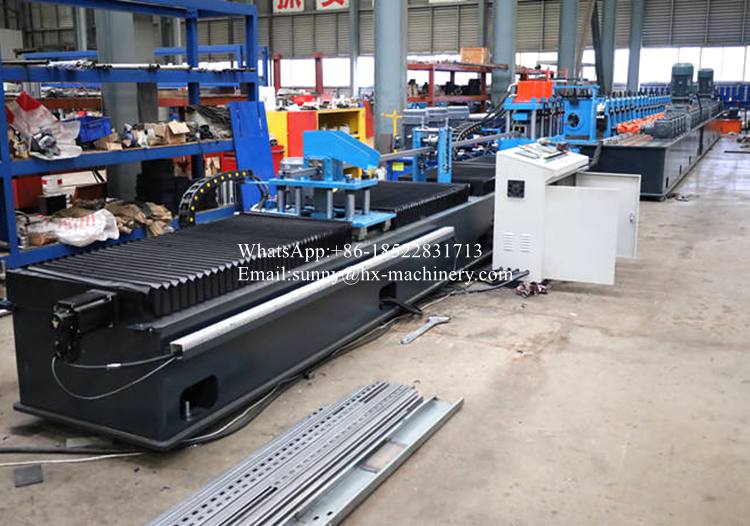 Solar bracket roll forming machine