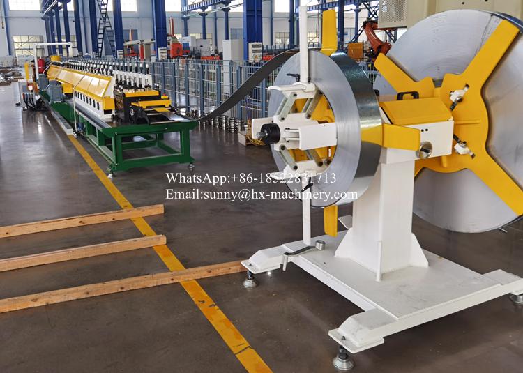 Photovoltaic bracket roll forming machine