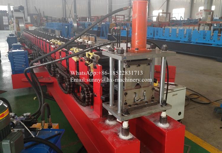 Rack upright roll forming machine