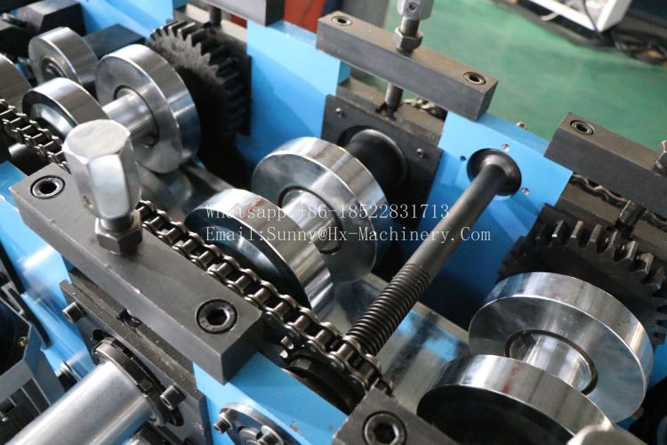 C purlin roll forming machine